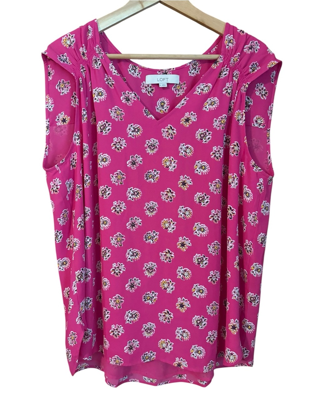 LOFT Pink Floral Sleeveless V-Neck Top